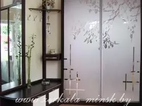 Зеркала с пескоструйным рисунком - стильный элемент декора помещений