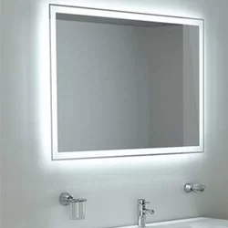 Варианты зеркал с подсветкой